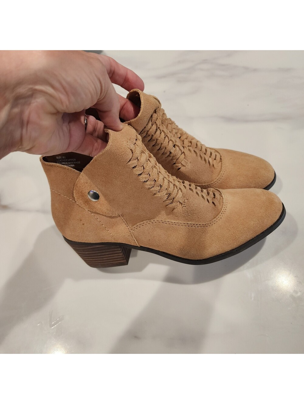 Free People Women’s Tan Suede Western Ankle Boots Size 8.5 – New Without Box